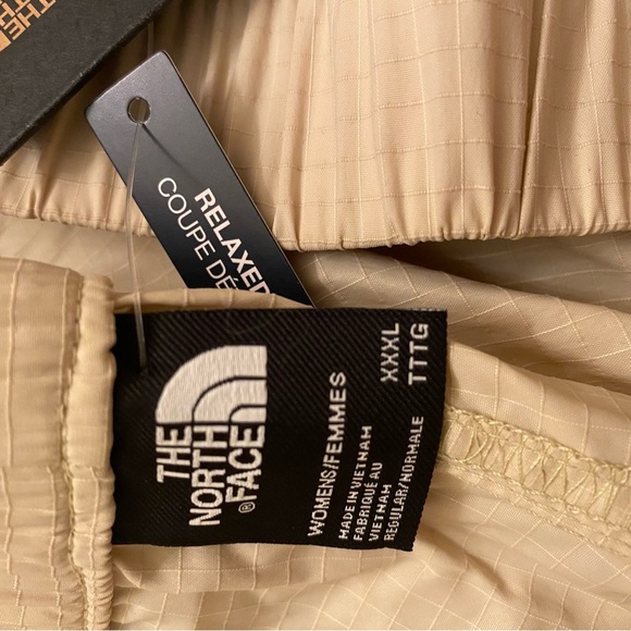 NWT The North Face Spring Relaxed Fit Lightweight Cargo Pants Adjustable Hem 3XL - Picture 6 of 15